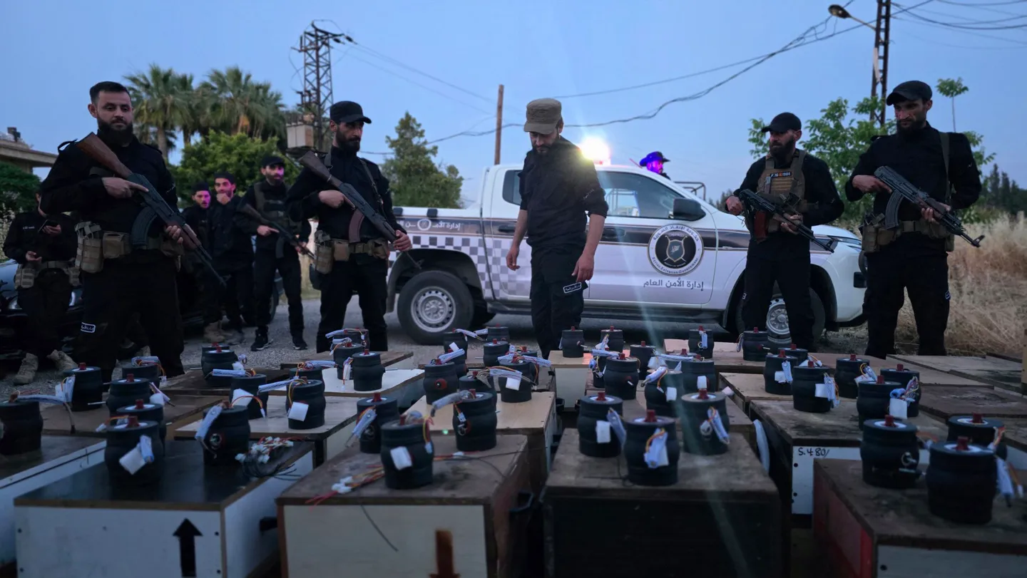 سوريا.. الأمن يضبط مستودعاً ضخماً باللاذقية لعبوات ناسفة "معدة للتفجير"